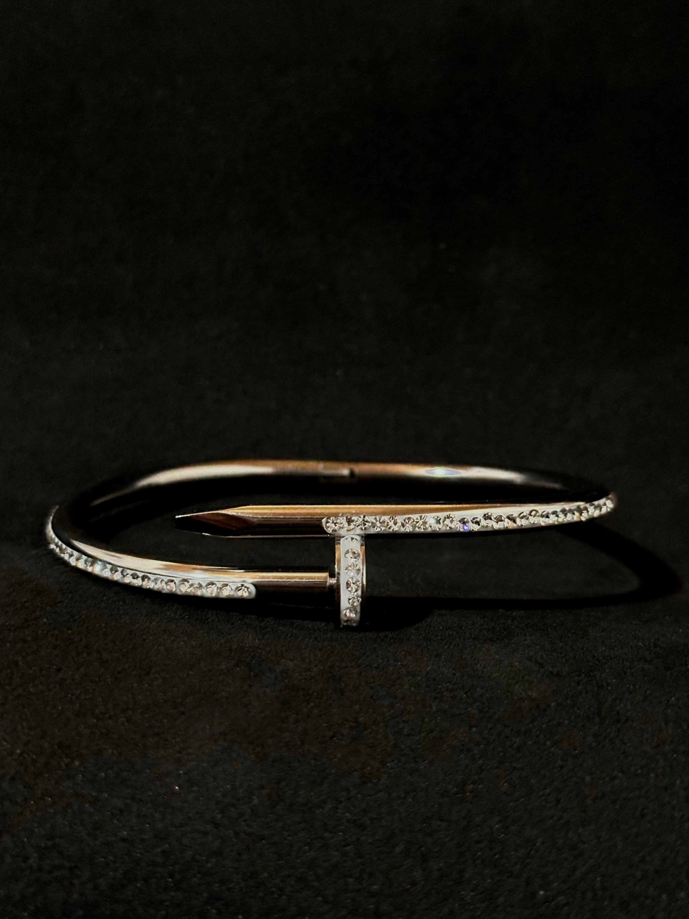 Pulsera Clavo