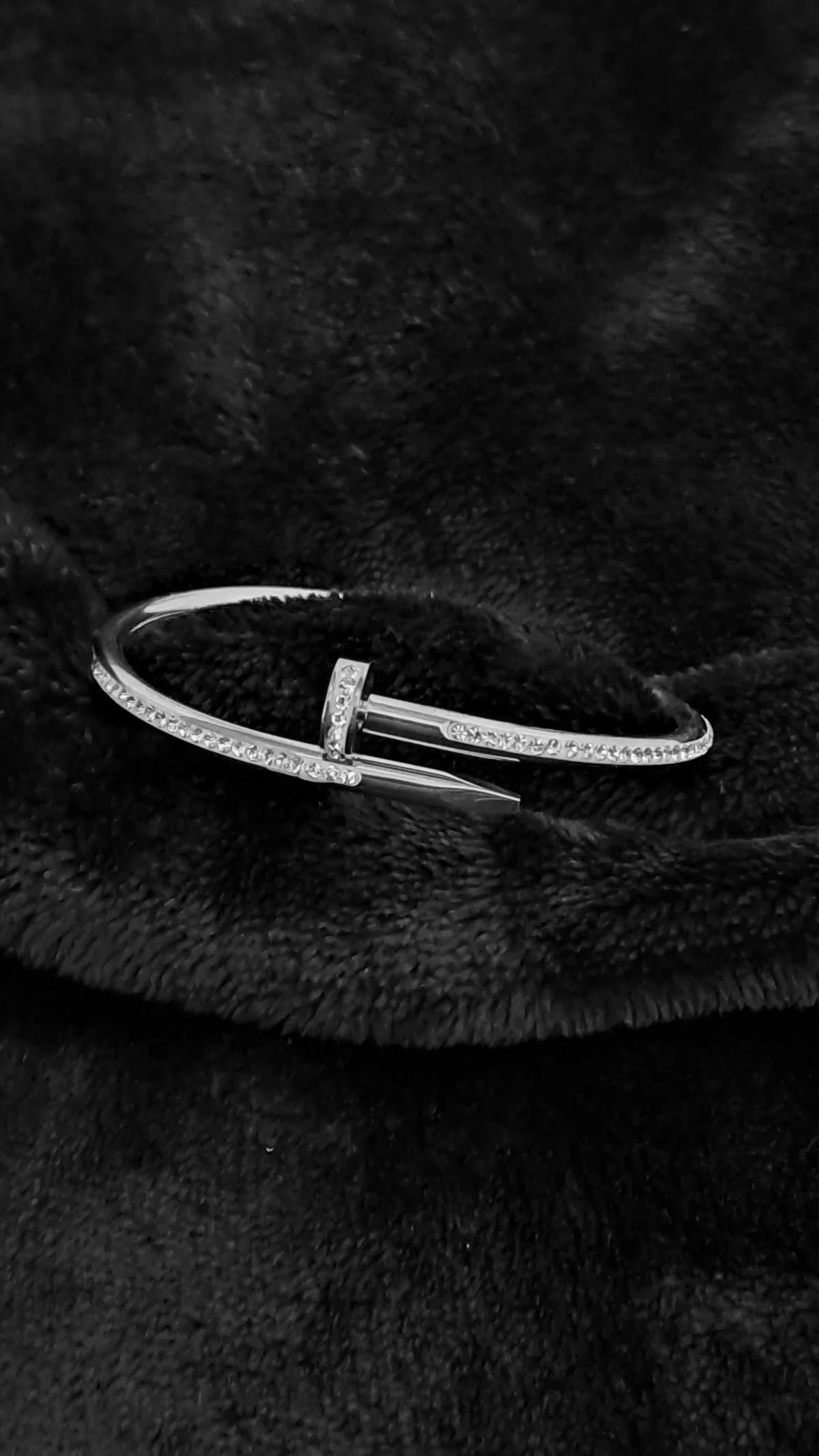Pulsera Clavo