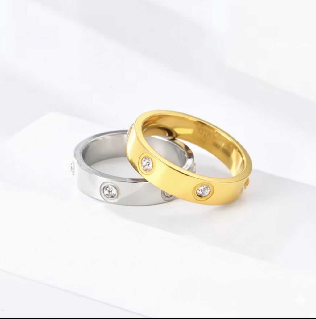 Anillos con zirconias