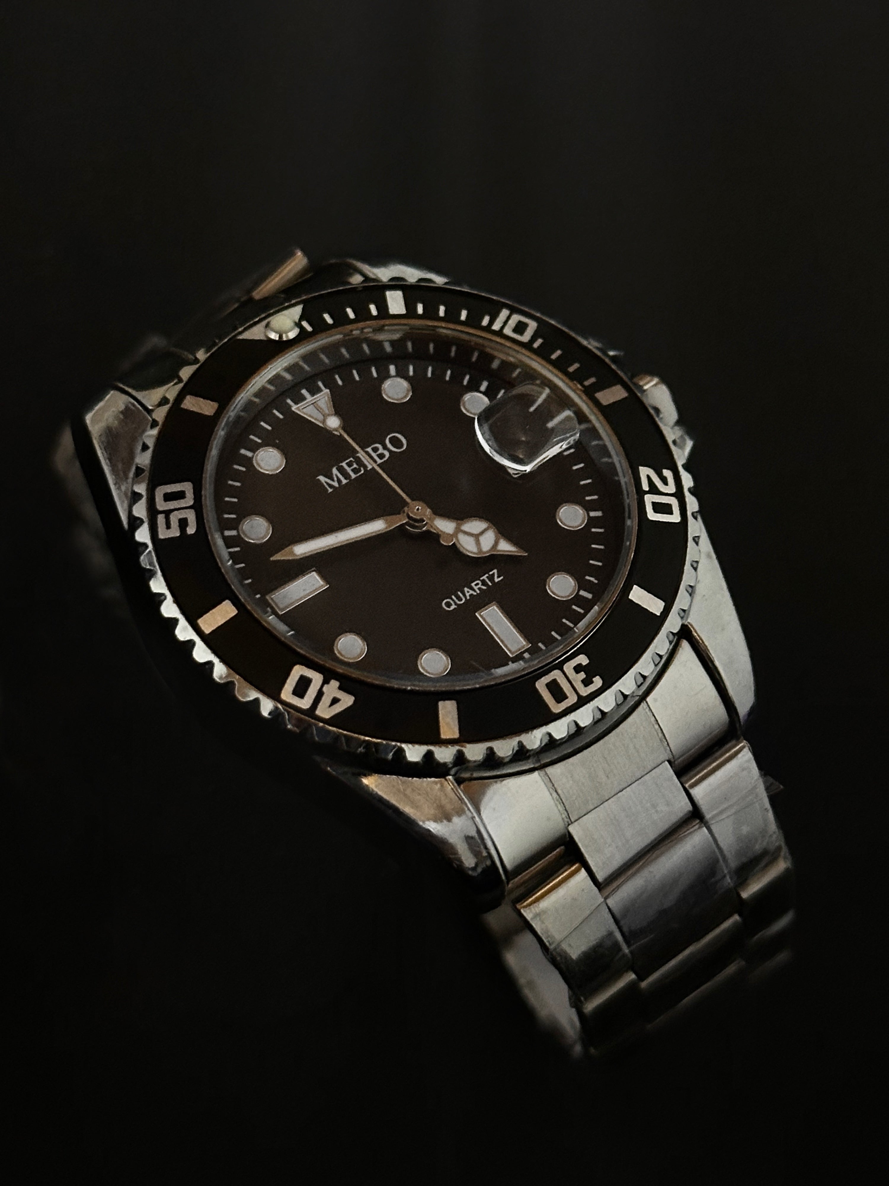 Reloj Meibo negro