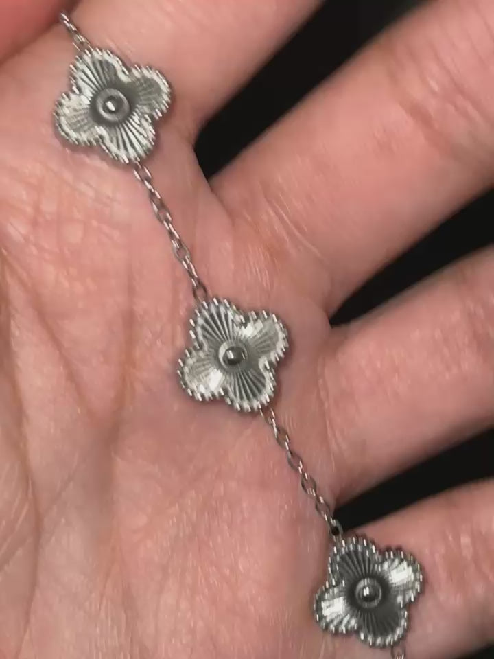 Pulsera tréboles dorados